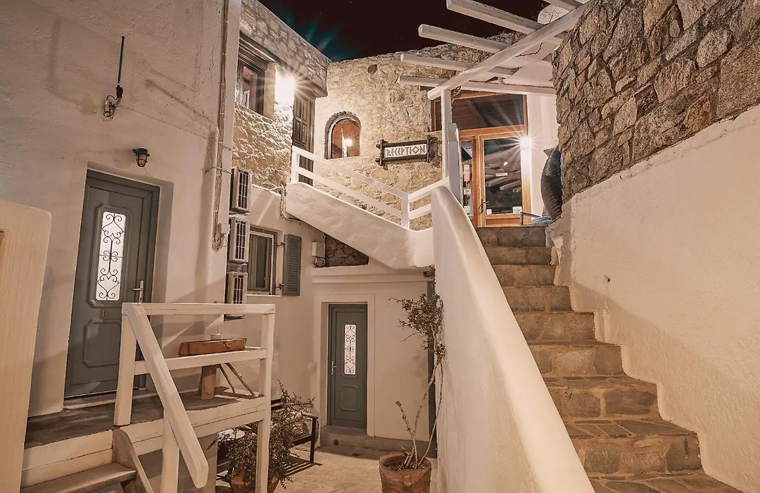 Villa Konstantin Rooms & Suites-1