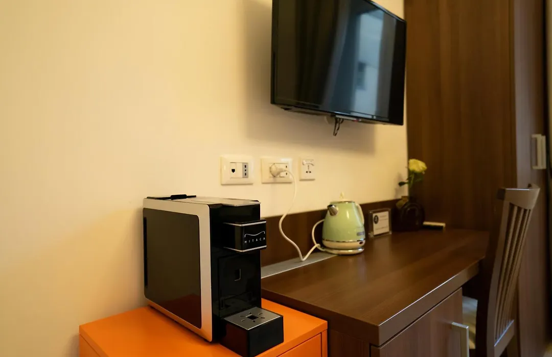 Archi Di Roma Guest House-1