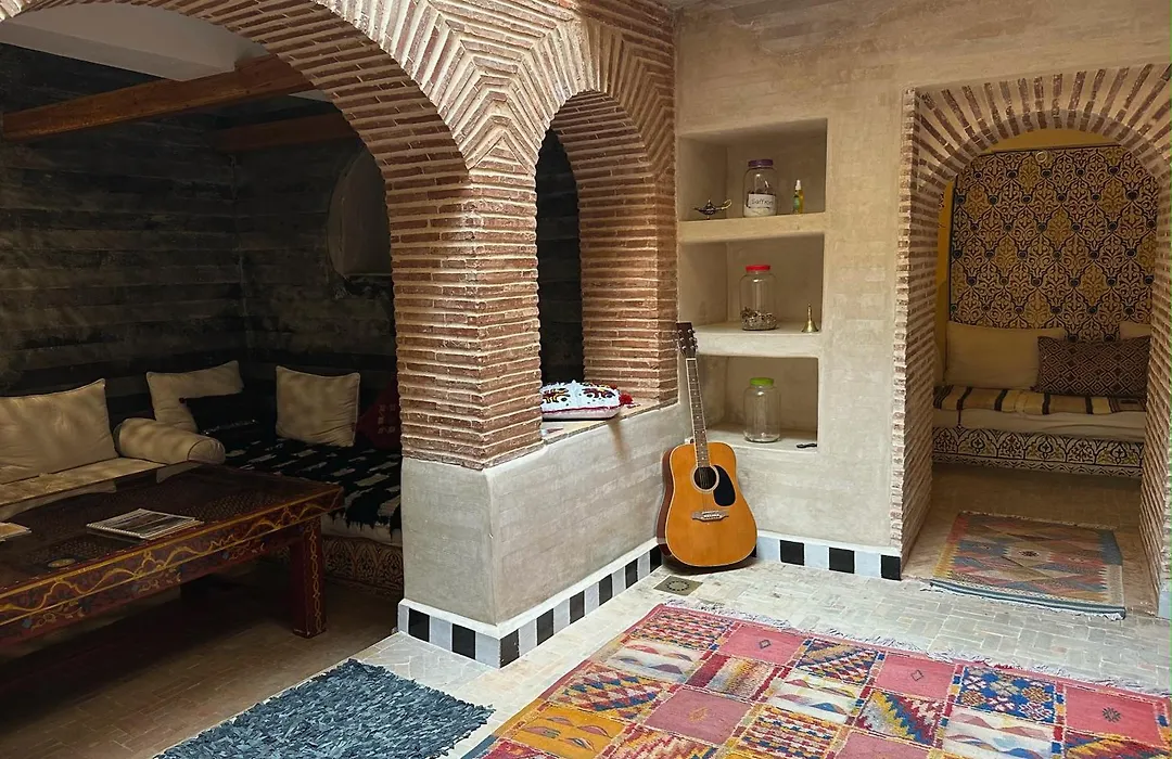 Riad Hna Ben Saleh - Traditional Guest House Near Jemaa El-Fnaa Square-1