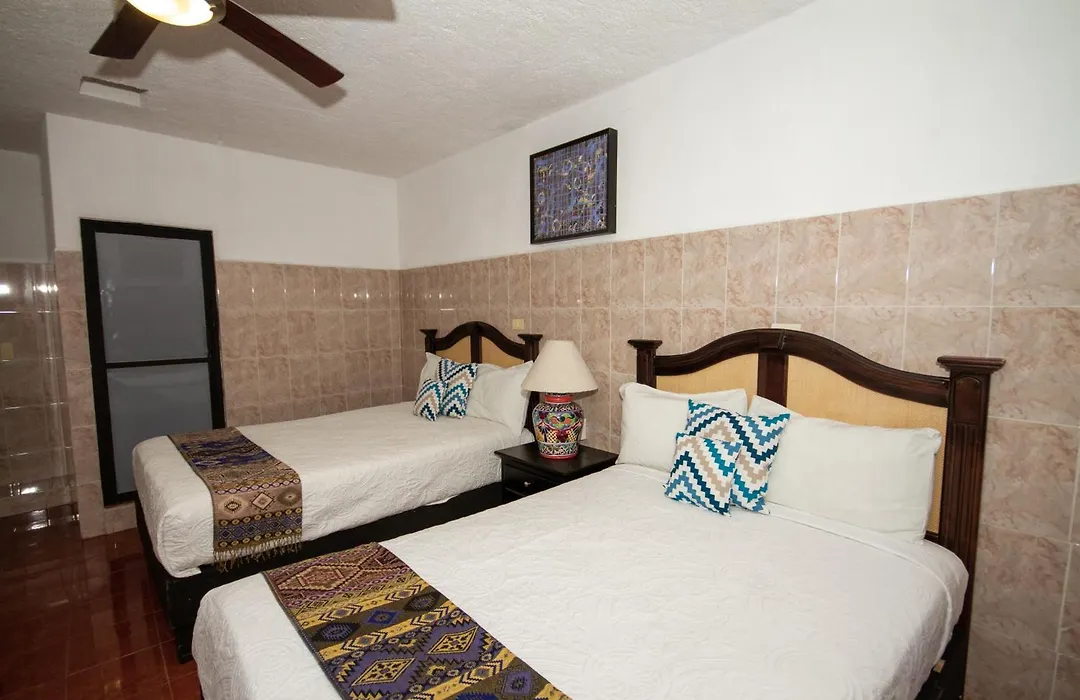 Hotel del Sol-1