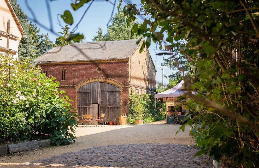 Gut Leben Landresort-1