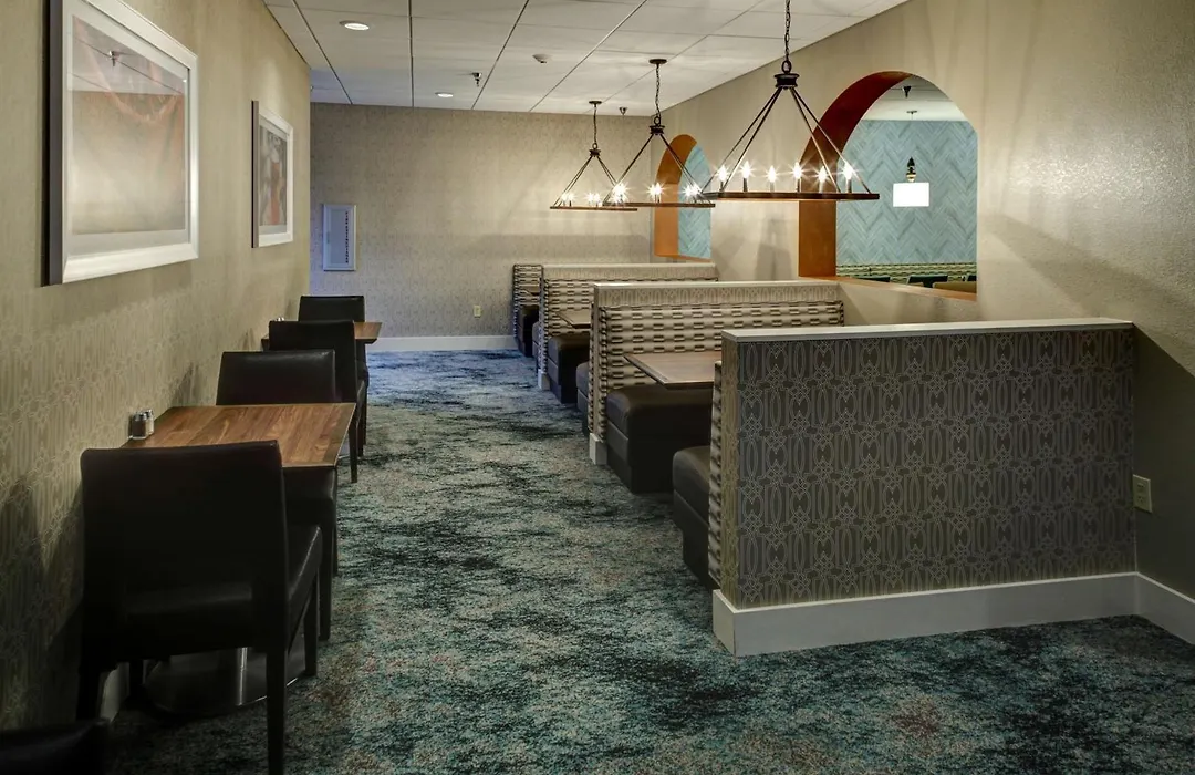 Embassy Suites Williamsburg-1