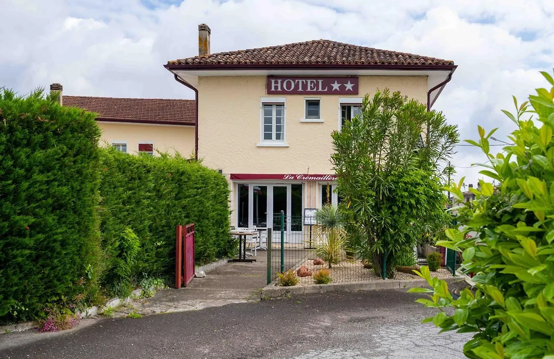Logis Hôtel La crémaillère-1
