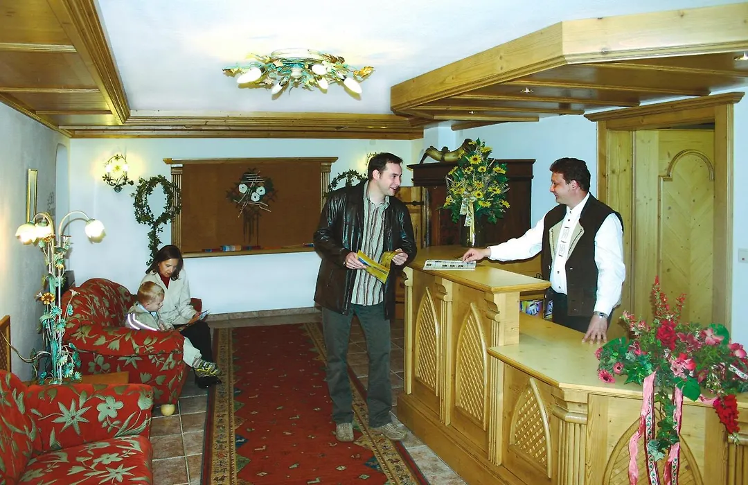 Hotel Hochland-1