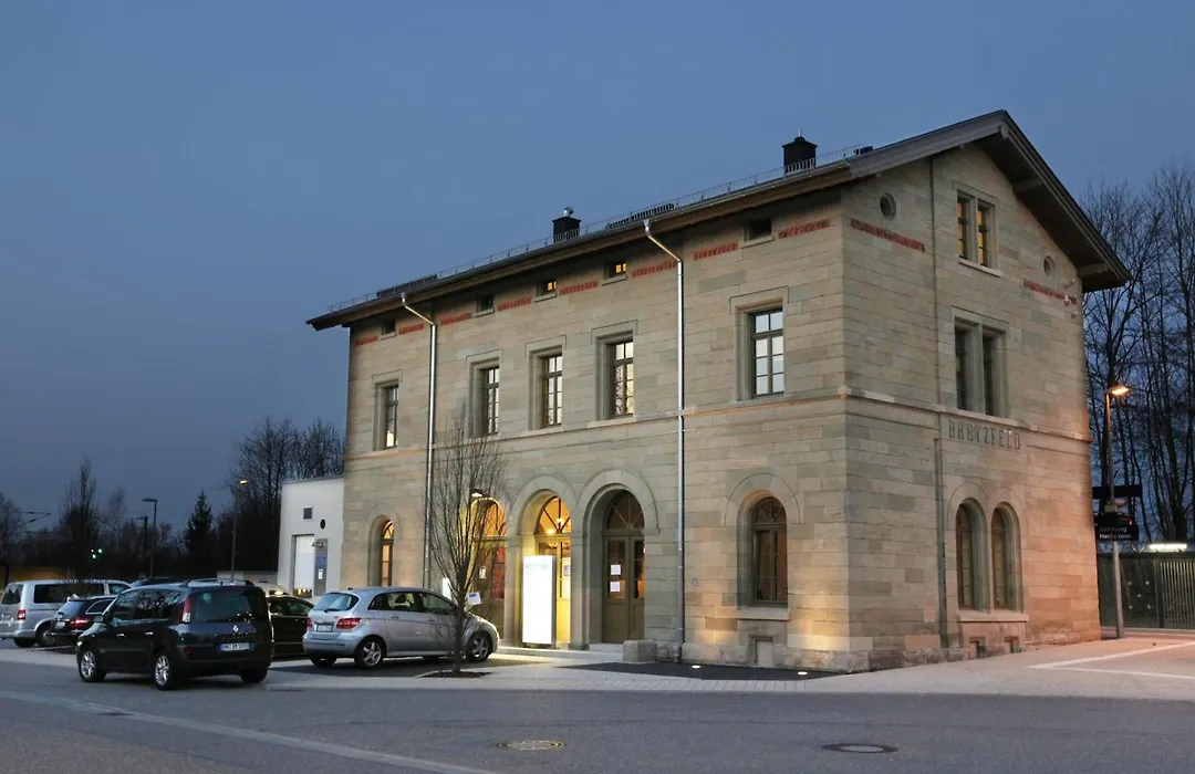 Bahnhof Busch-1