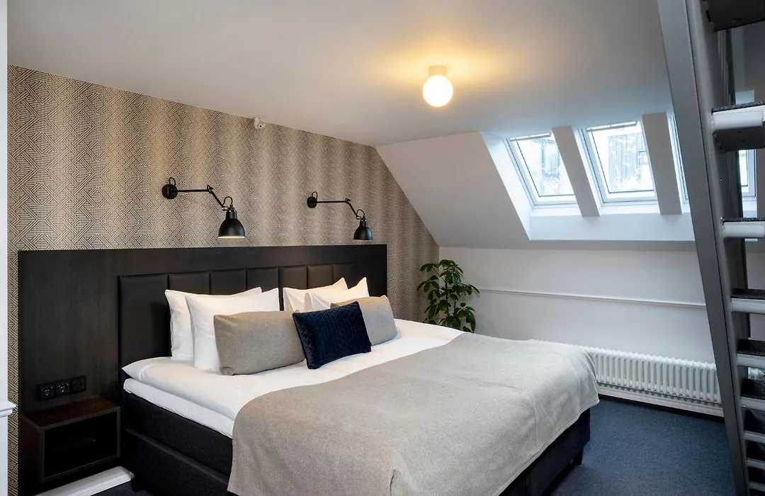 Hotel Reykjavík Saga-1
