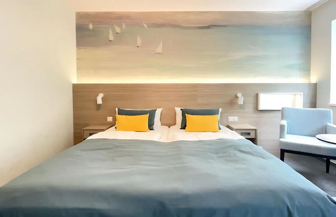 Strandhotel Graal-Müritz-1