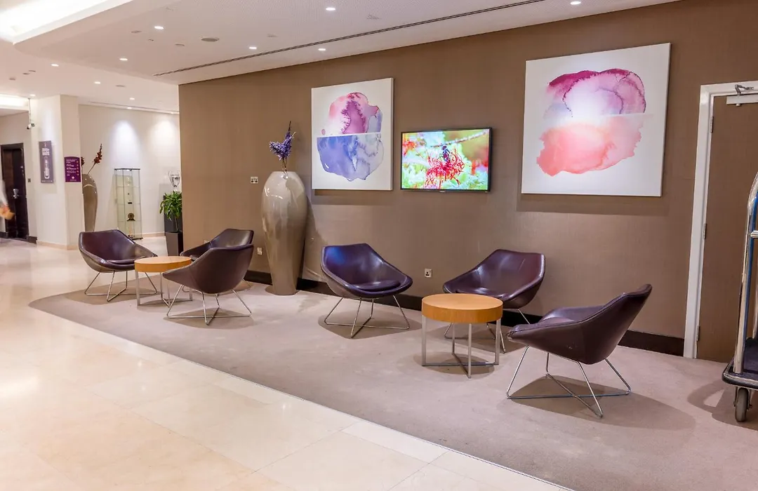 Premier Inn Abu Dhabi Airport Business Park-1
