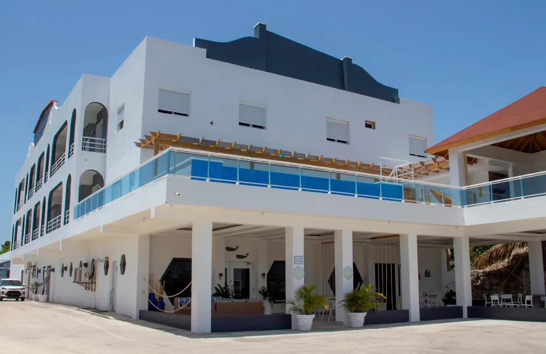 Hotel Capriccio Mare y Restaurante-1