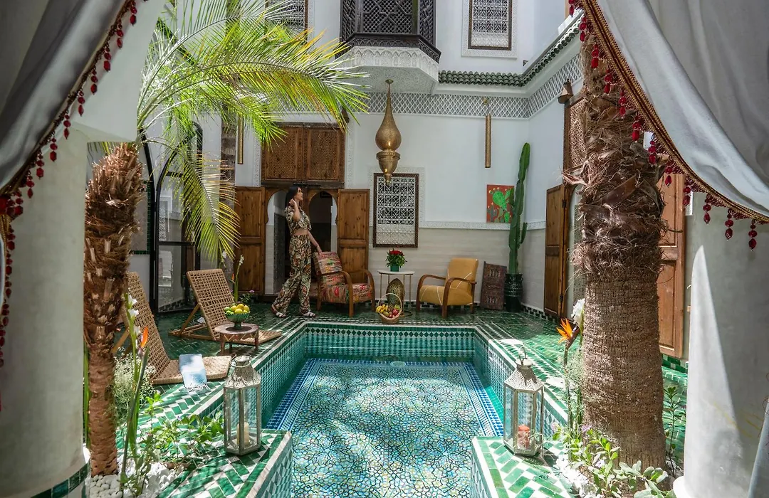 Riad Yalla Habibi-1
