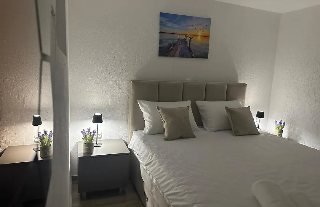 Next Rooms-1