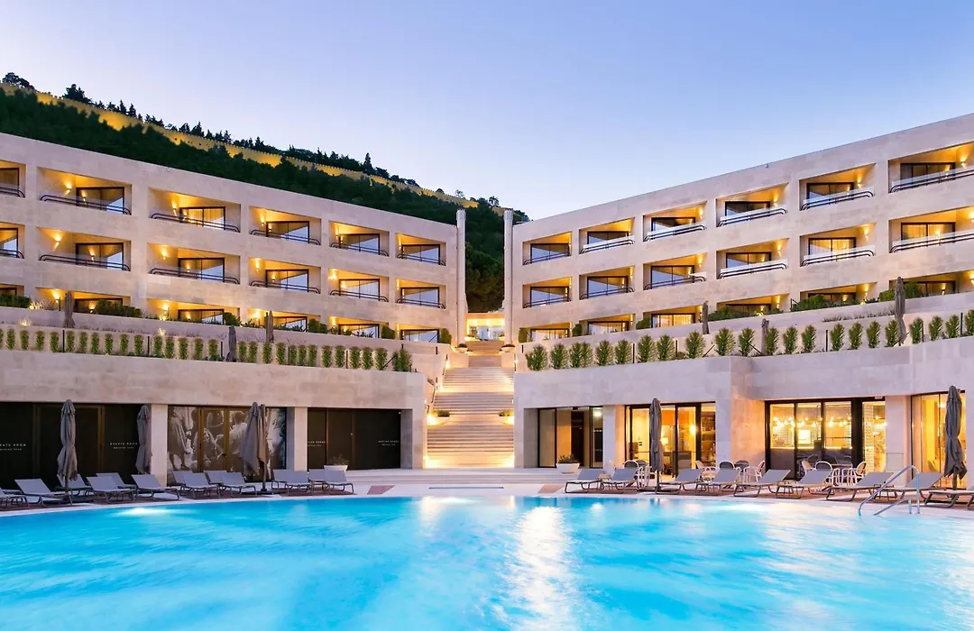 Four Points By Sheraton Sesimbra-1