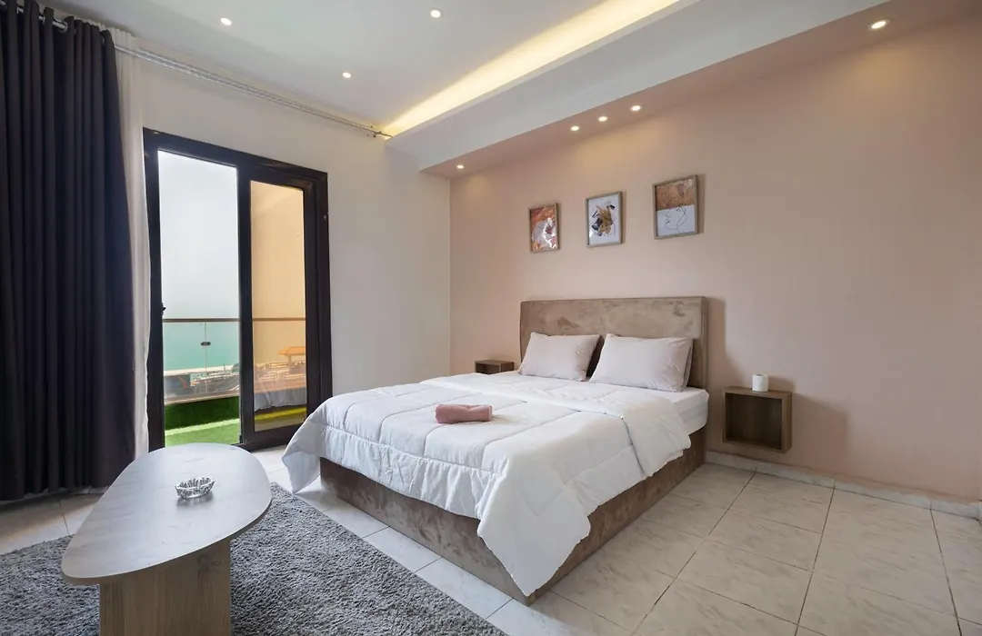Alex Inn Rooms - Alexandria-1