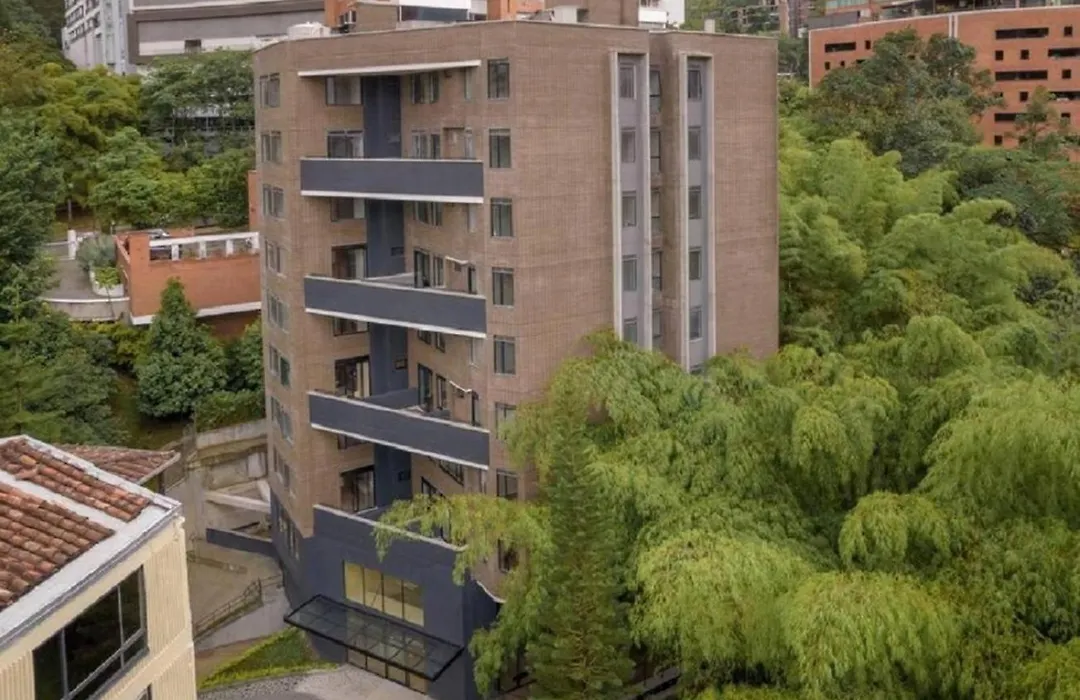 El Tesoro Medellín Hab314 by Letoh-1