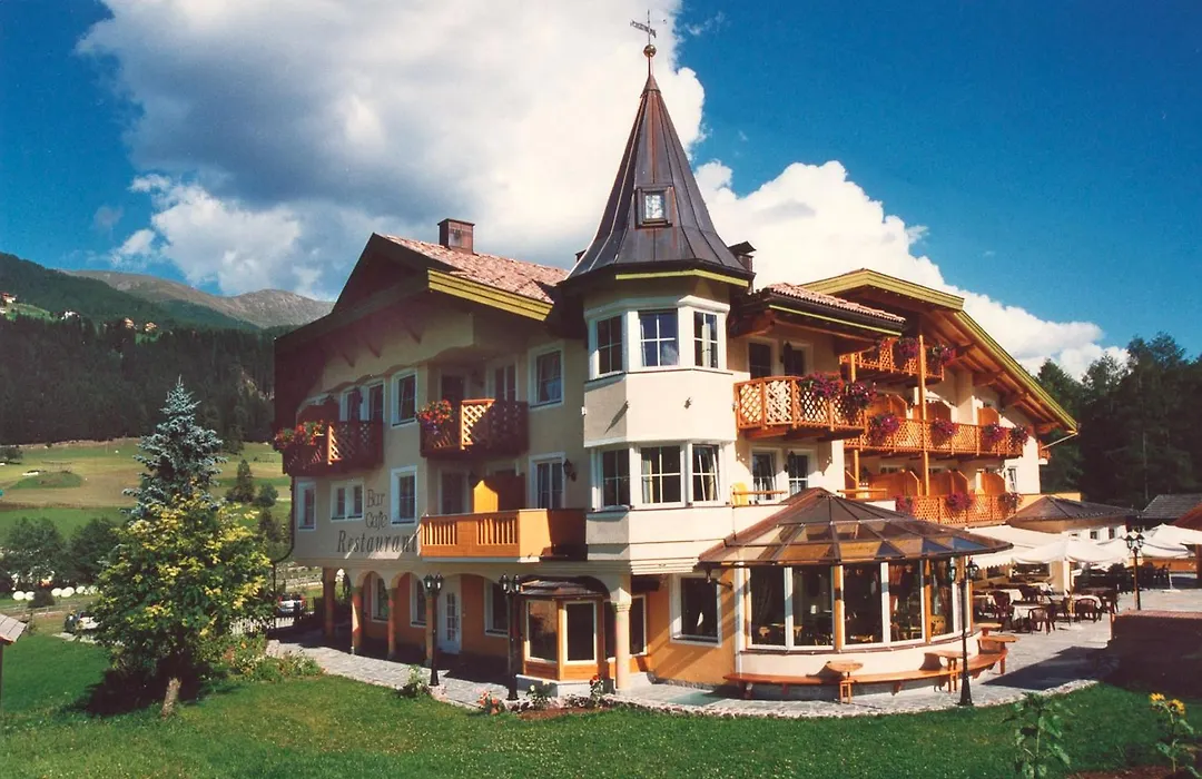 Hotel Willy-1