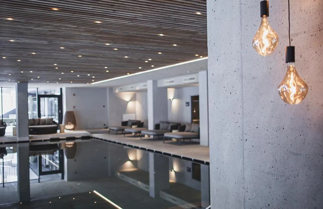 Hotel Adler-1