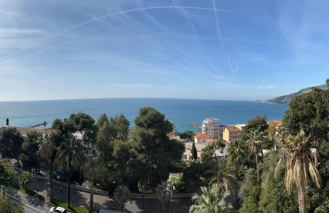 Hotel Petit Royal-1