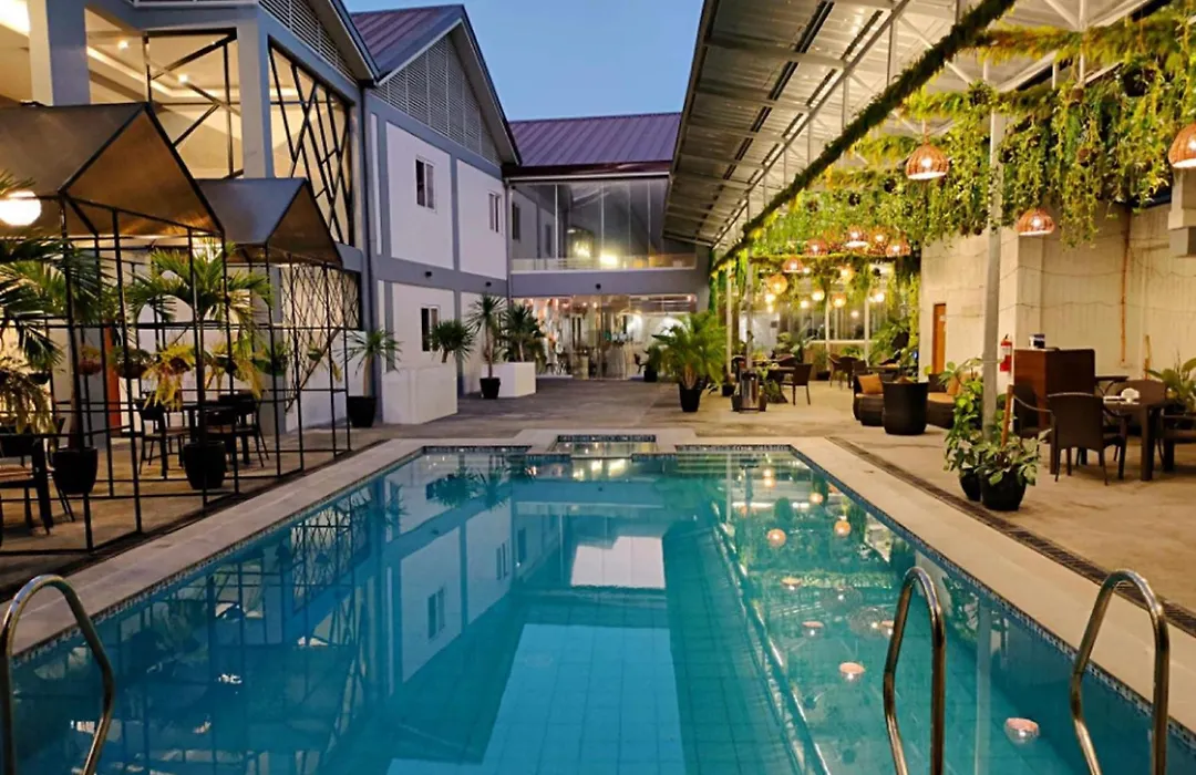 Hotel Halo Angeles City-1