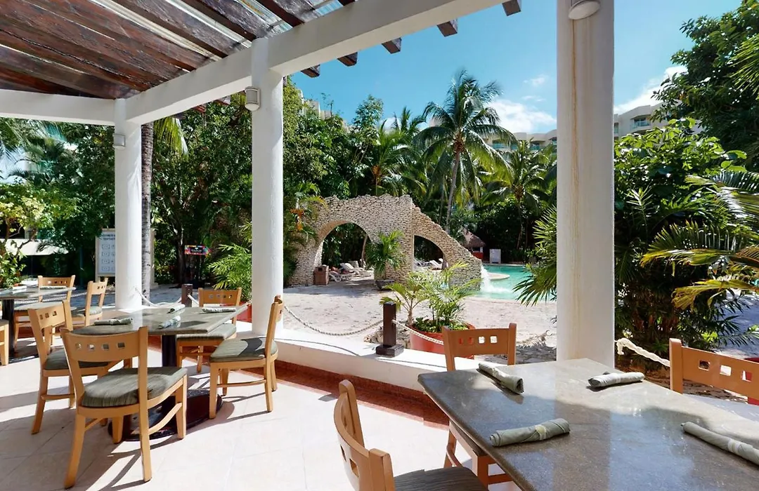 Grand Park Royal Cozumel-1