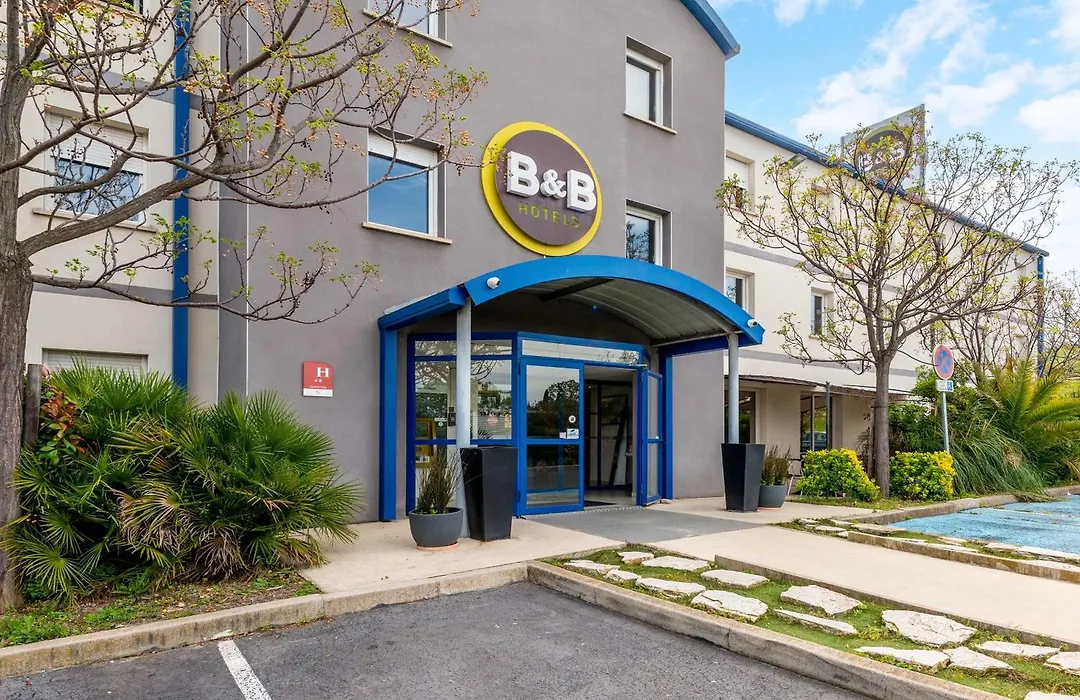 B&B HOTEL Pézenas-1