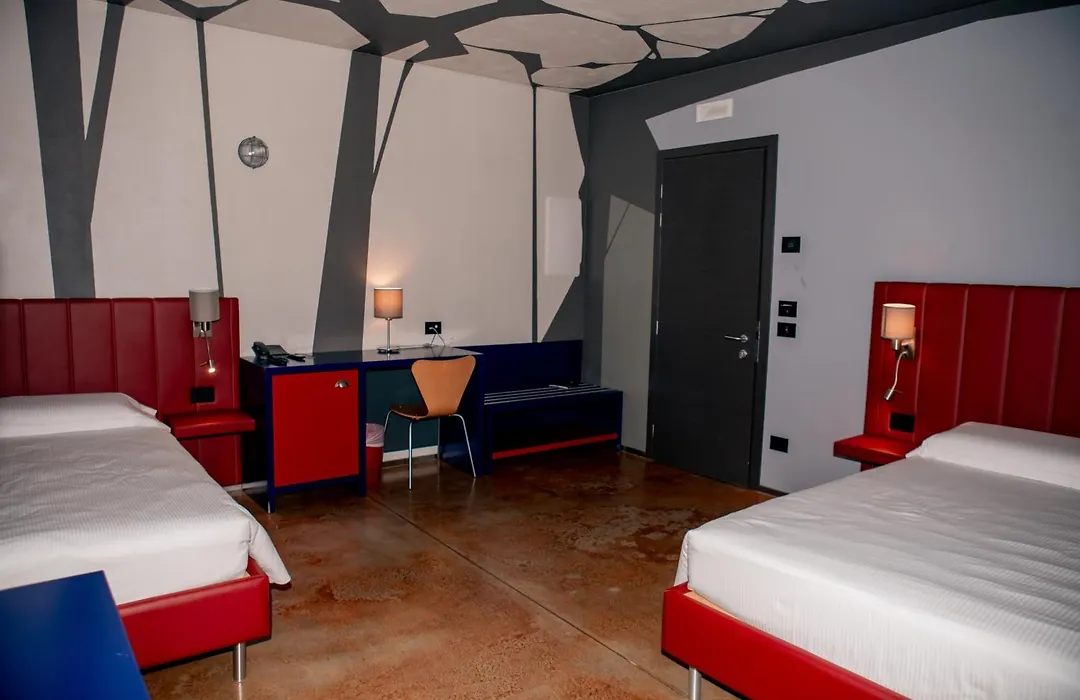 K Modern Hotel-1
