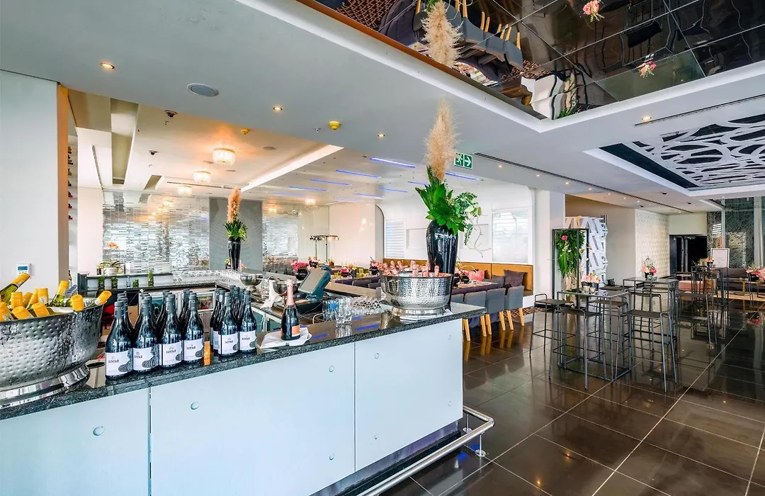 Radisson Blu Gautrain Hotel, Sandton Johannesburg-1