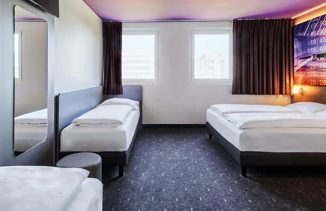 B&B Hotel Frankfurt-Airport-1