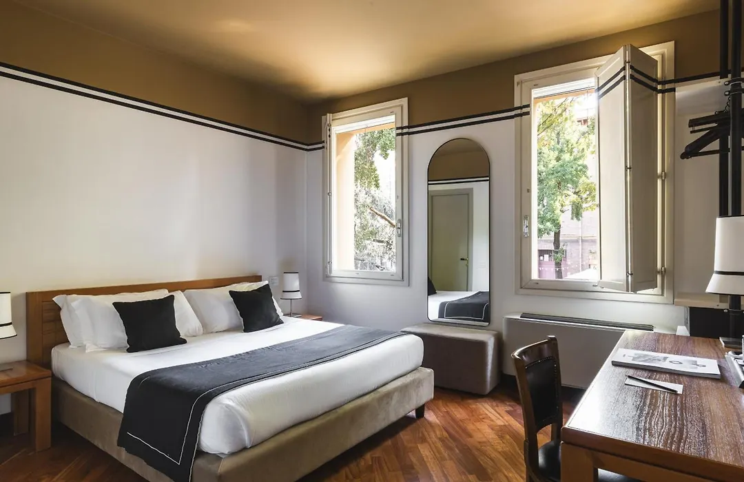 Hotel Ferrara-1