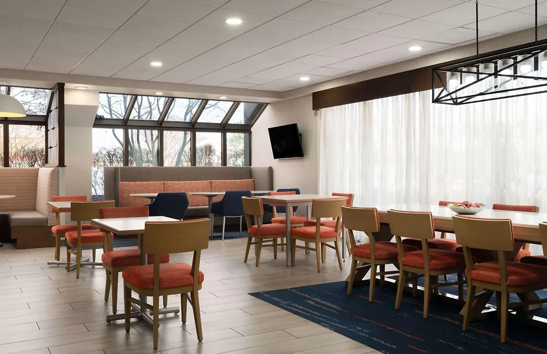 Hampton Inn Fairfax City-1
