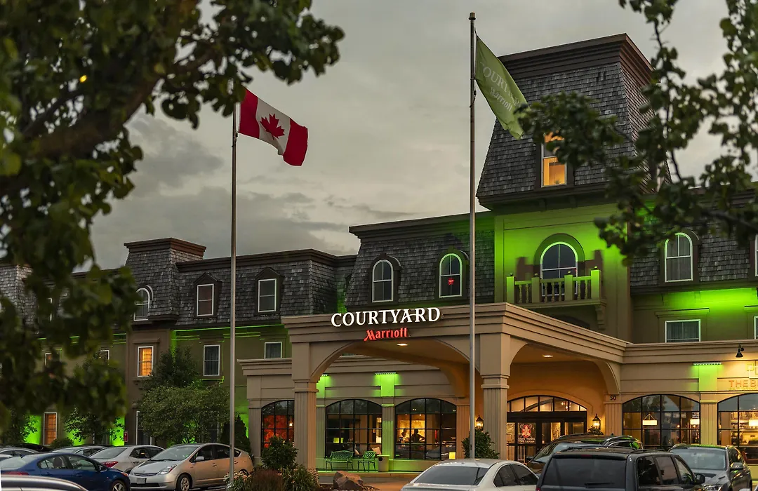 Courtyard By Marriott Waterloo St. Jacobs-1