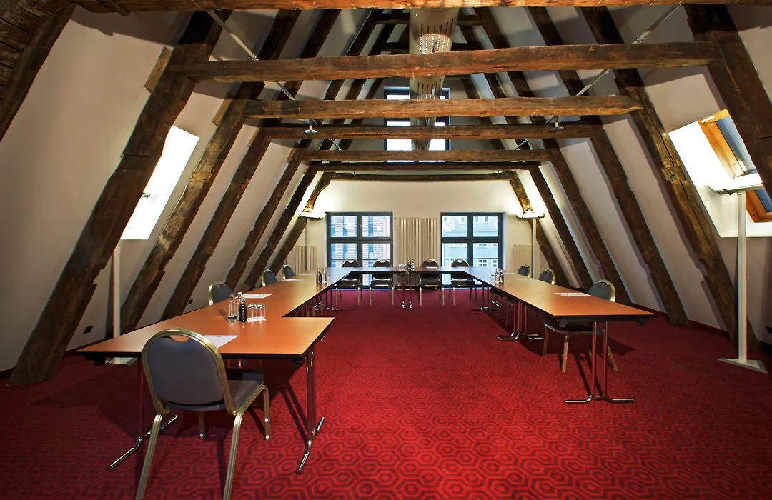 Pentahotel Rostock-1