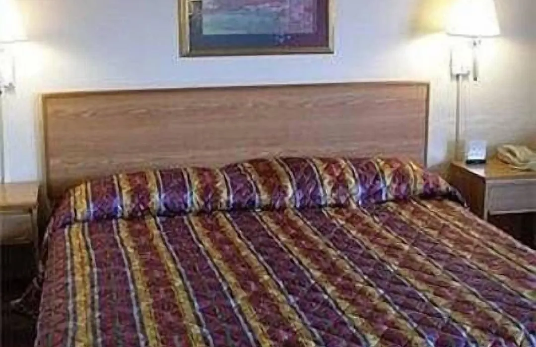 Red Carpet Inn Starke-1