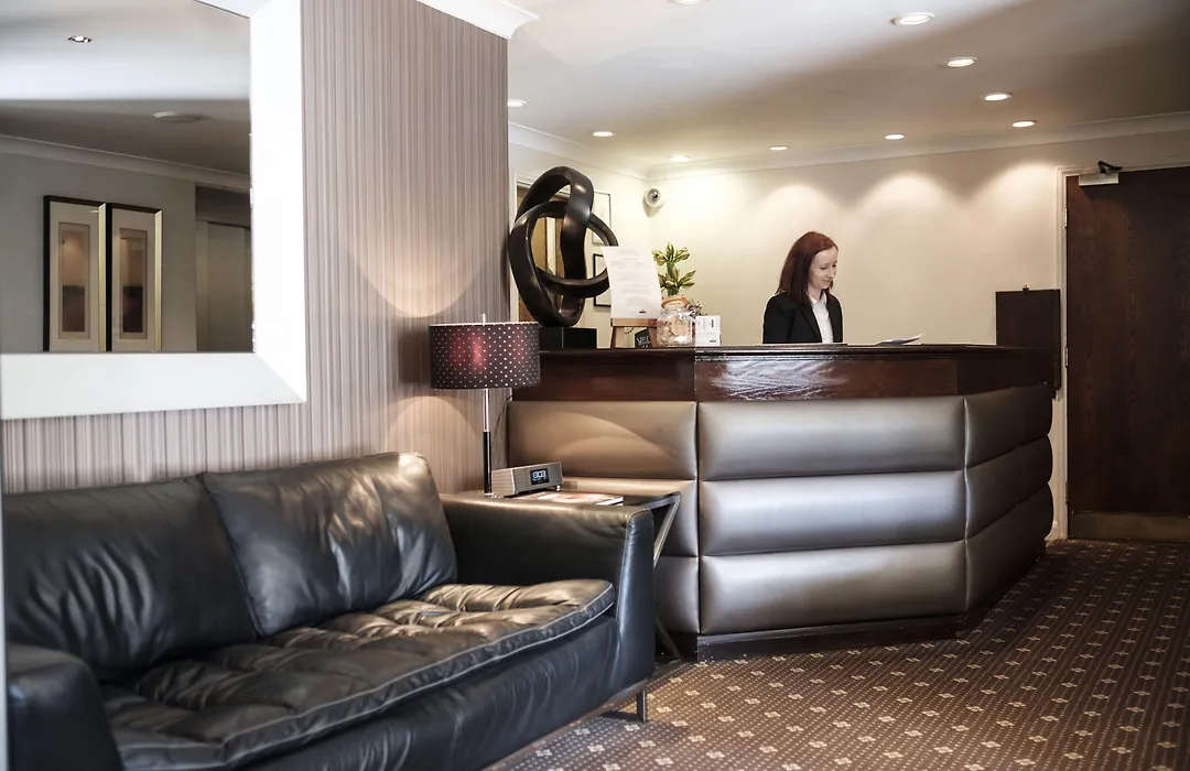 The Fox & Goose Hotel-1