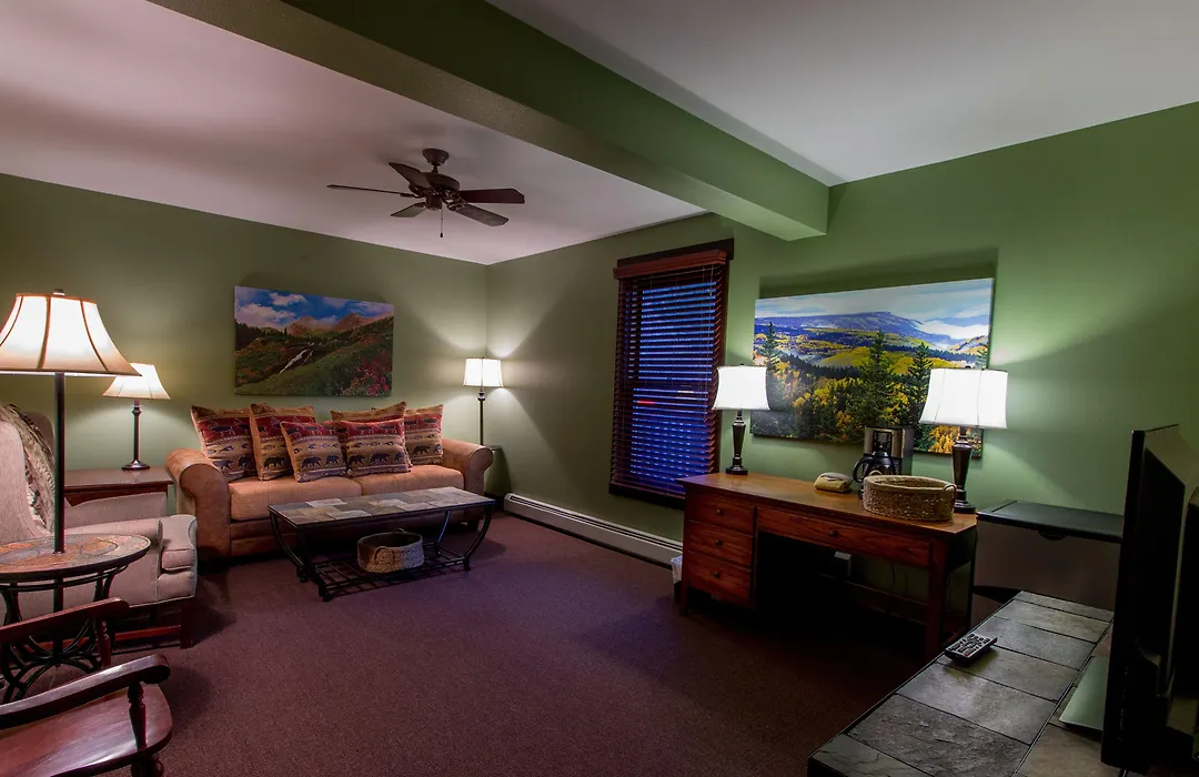 Marys Lake Lodge Mountain Resort And Condos-1