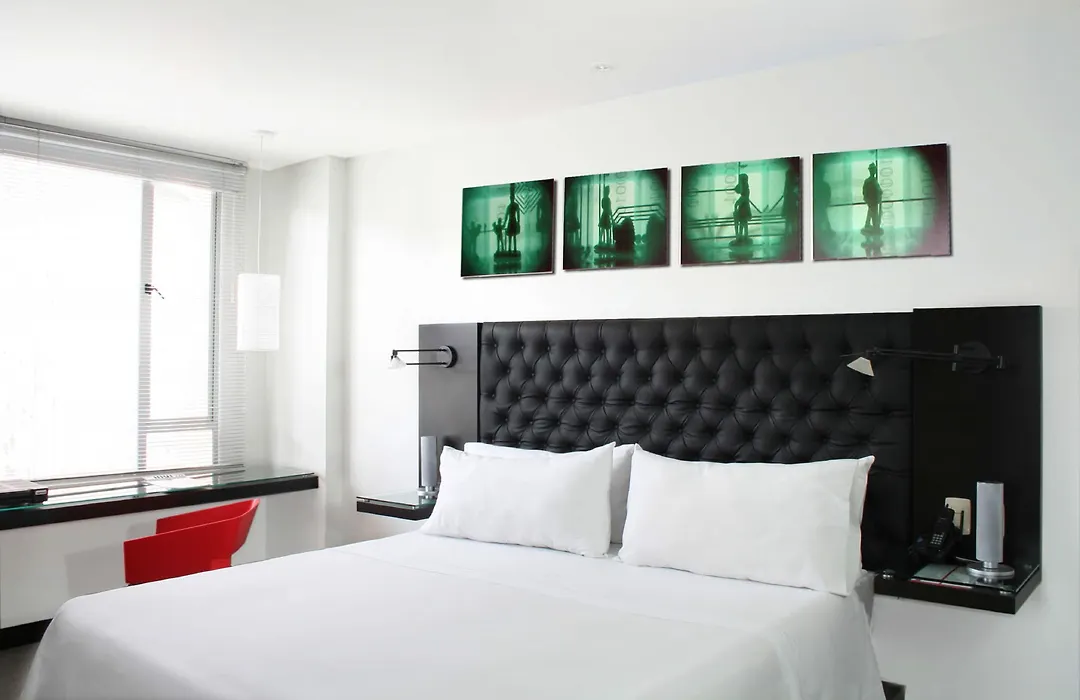 Hotel 104 Art Suites-1