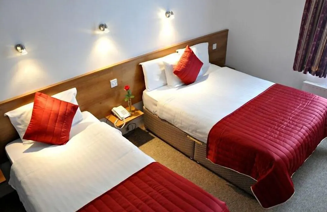 Maple Hotel-1