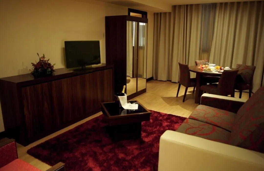 Palace Hotel E Spa Monte Rio-1