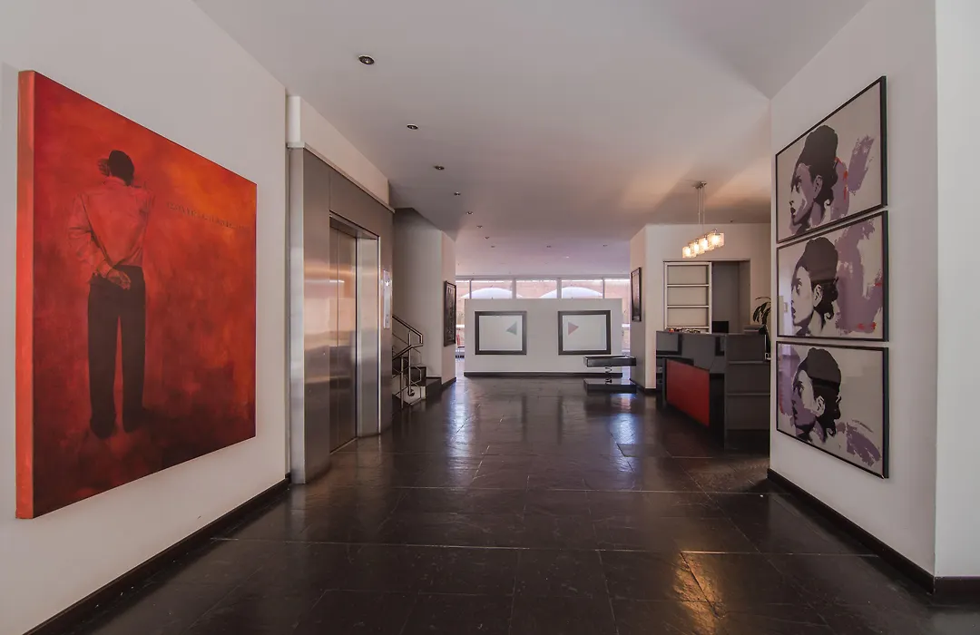 Suites Casa 95-1