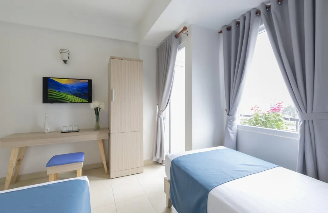 Meraki Hotel-1
