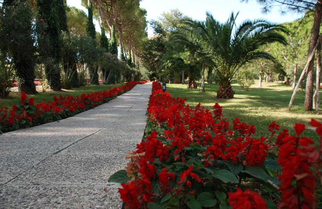 Park Hotel Marinetta - Beach & Spa-1