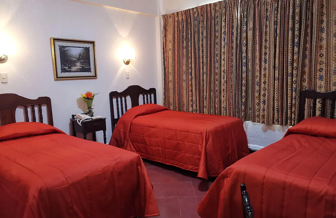 Hotel 5A Avenida-1
