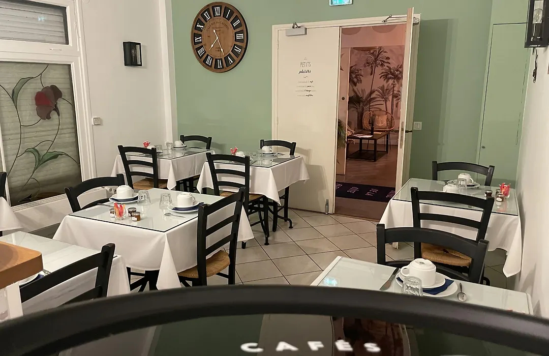 Hotel De La Cote Fleurie-1