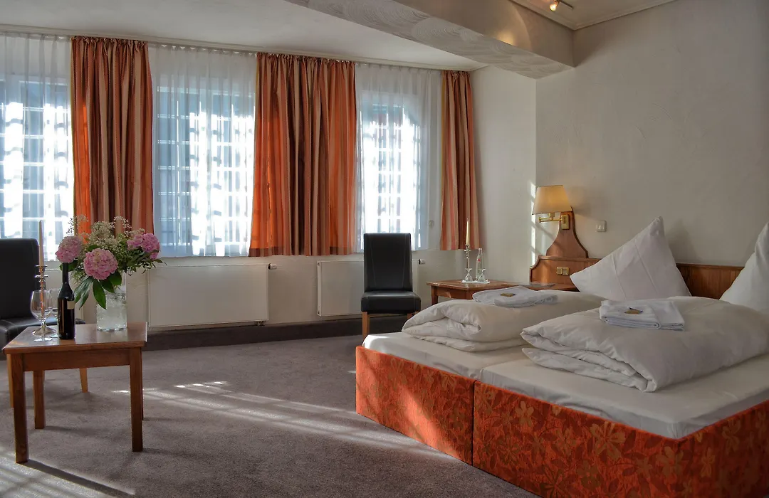 Horchem Hotel-Restaurant-Cafe-Bar-1