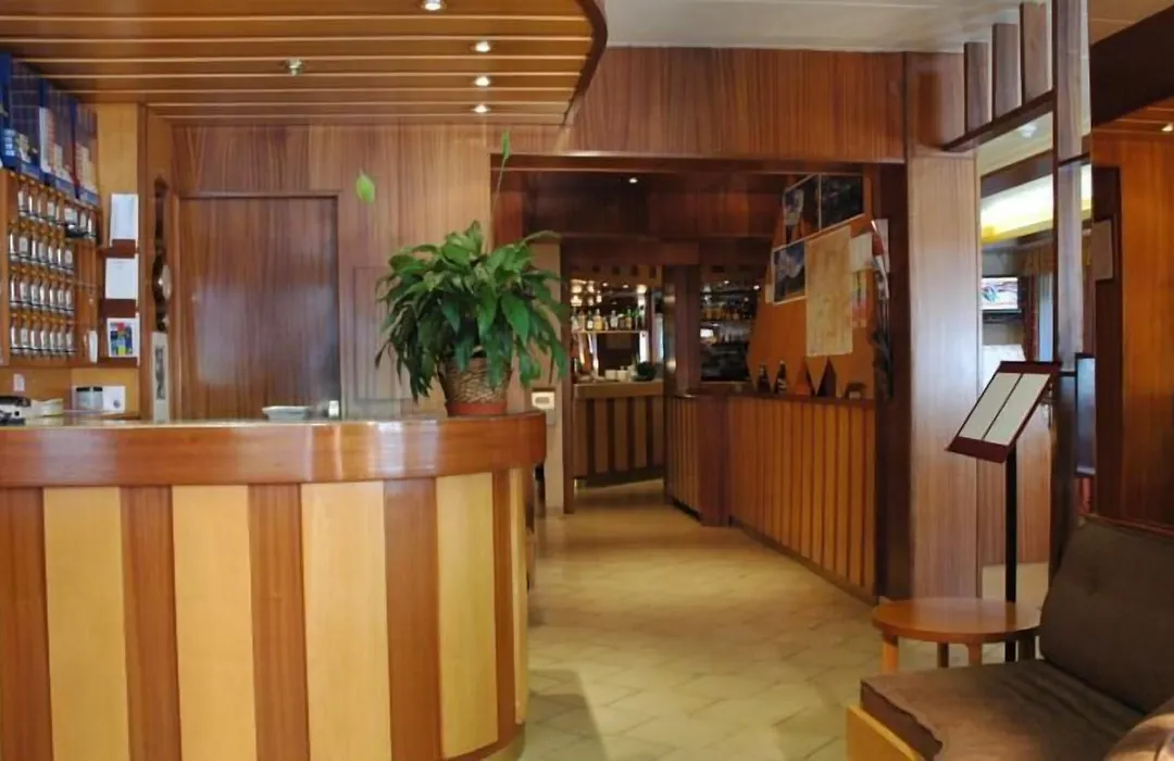 Hotel Univers-1