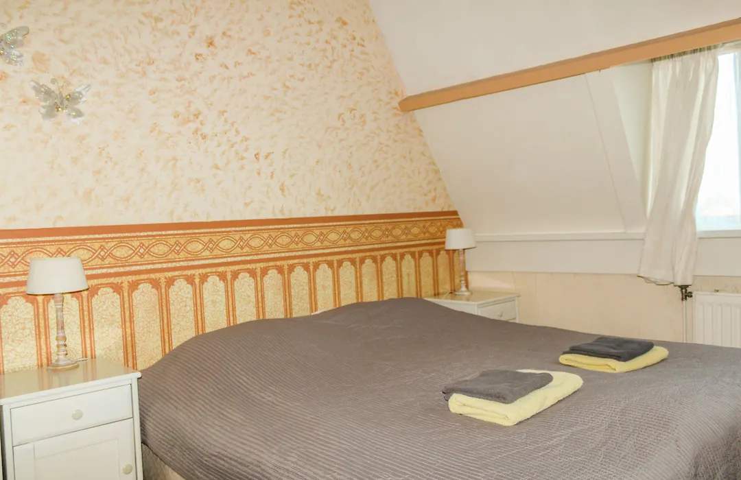 Blankebil Rooms-1