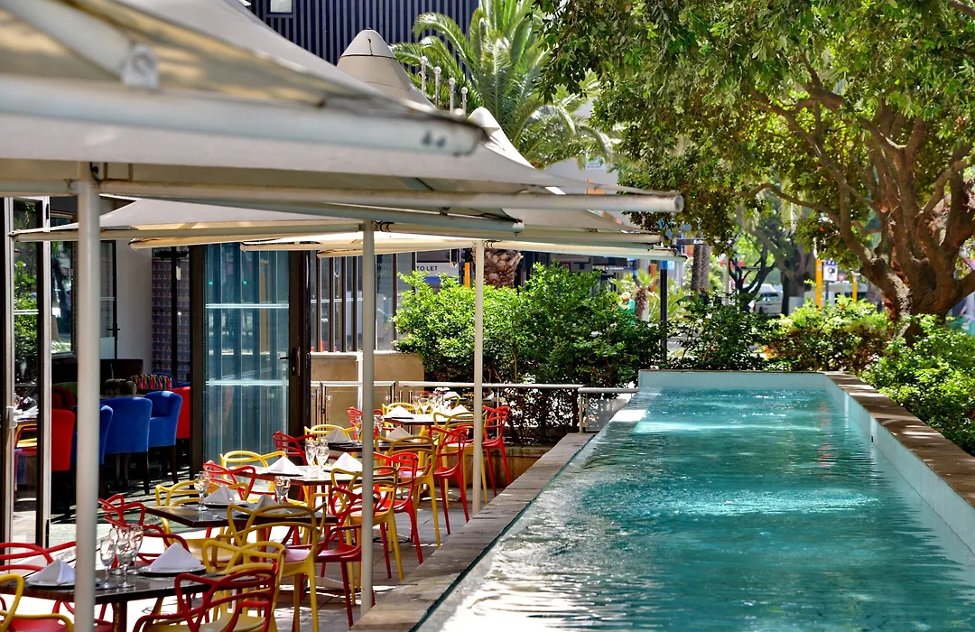 Fountains Hotel By Neighbourgood-1