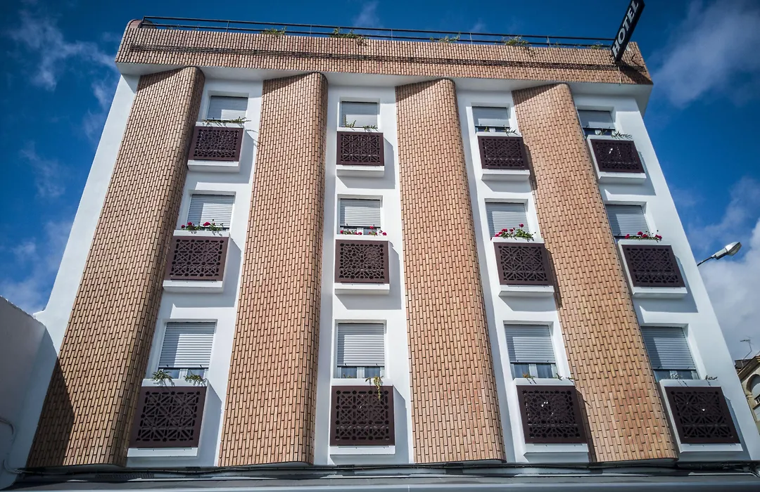 Hotel Abadi-1