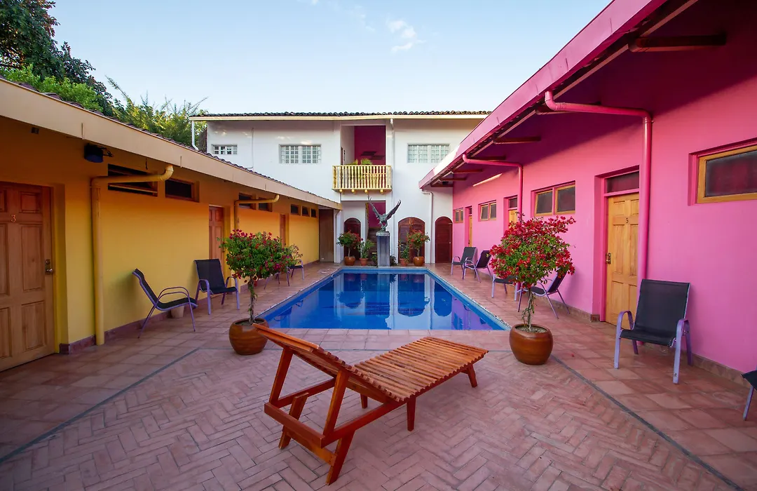 Hotel La Calzada-1