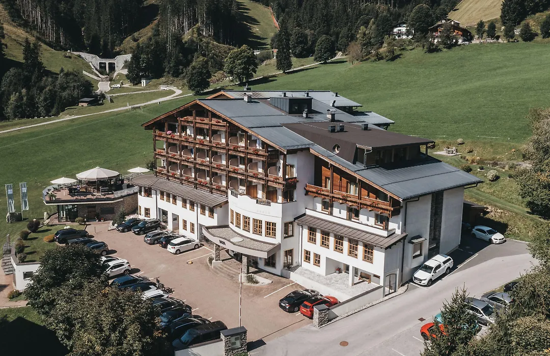 Vaya Zell Am See-1