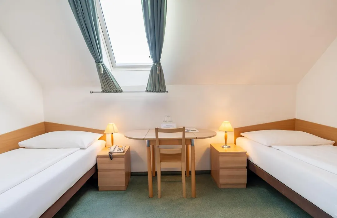 Hotel Mariahilf Im Stadtzentrum-1